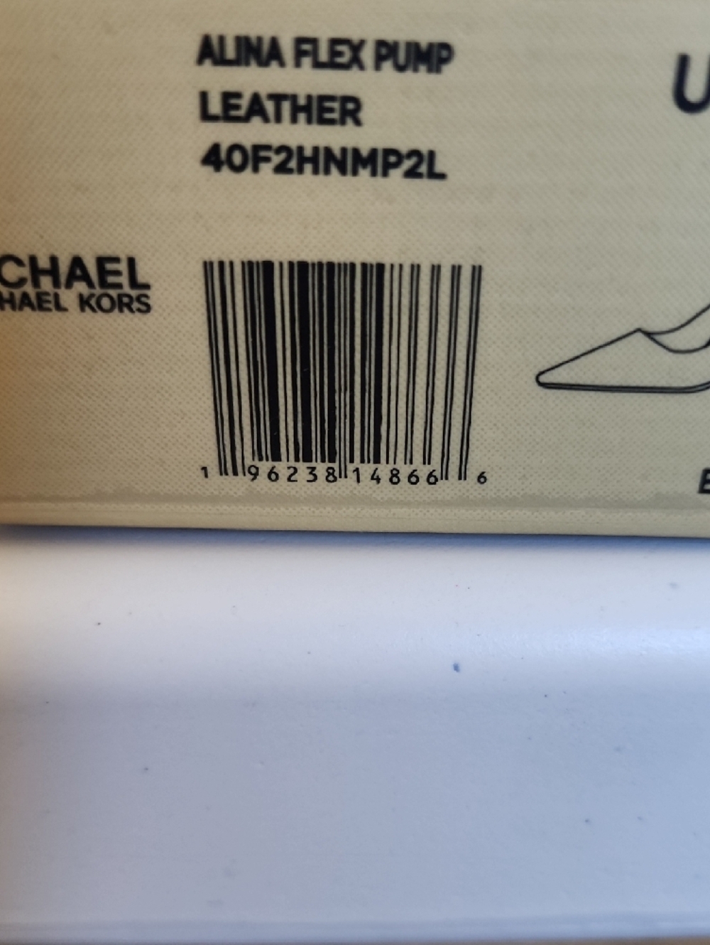 Michael Kors Black Pointed Leather Pumps - Picture 6 of 6